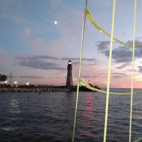 Meet your Posher, 2ndchancechoice - Picture 2 of 16